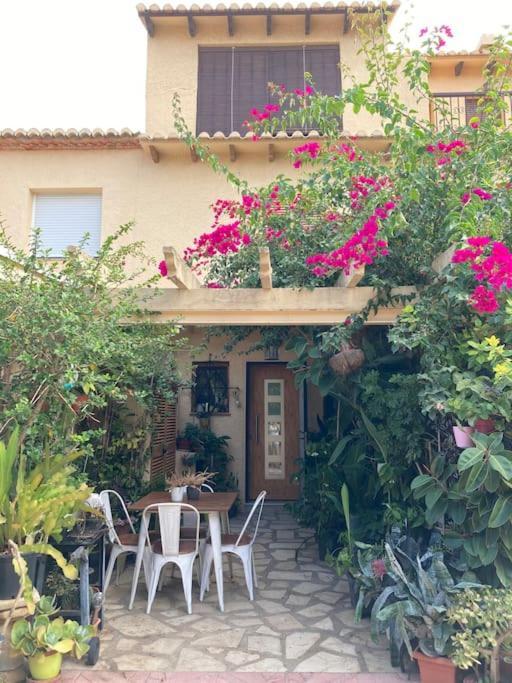 Вілла Adosado En Denia Con Gran Jardin Екстер'єр фото